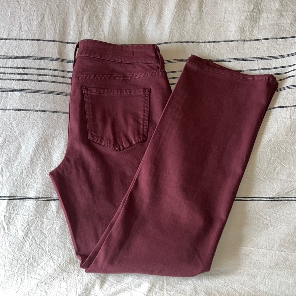NYDJ Mauve Straight Leg Jeans Marilyn Straight